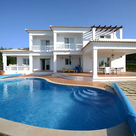 Beautiful 5 En-suite Bed With Private Pool Albufeira